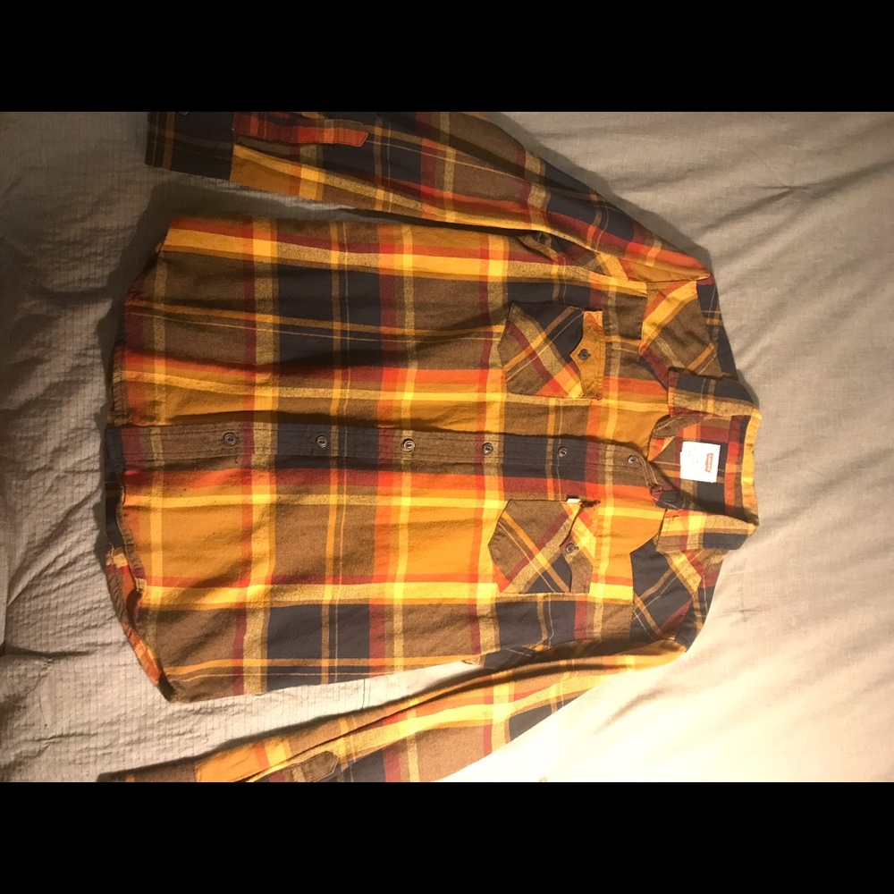 Levis long sleeve button shirt